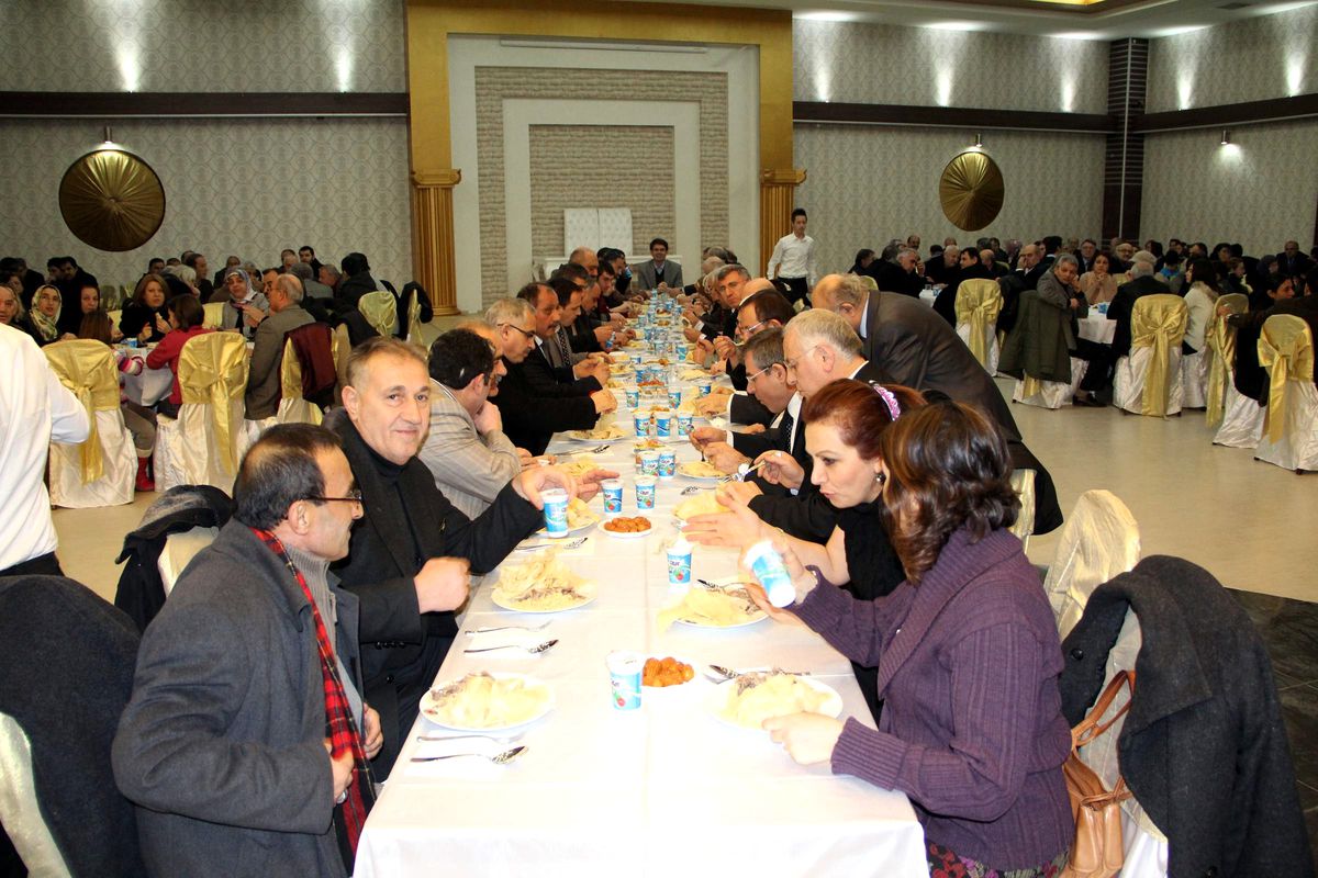 Ladikliler Serit Gecesi Düzenledi