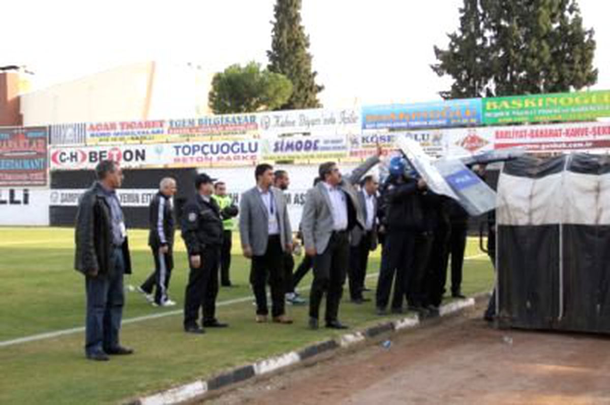 Nazilli\'de Maç Sonu Gerginlik