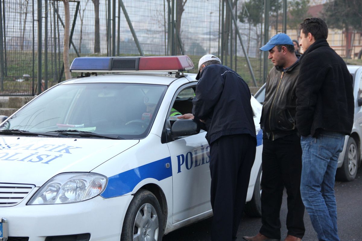 Okul ve Fabrika Servislerine Sıkı Denetim