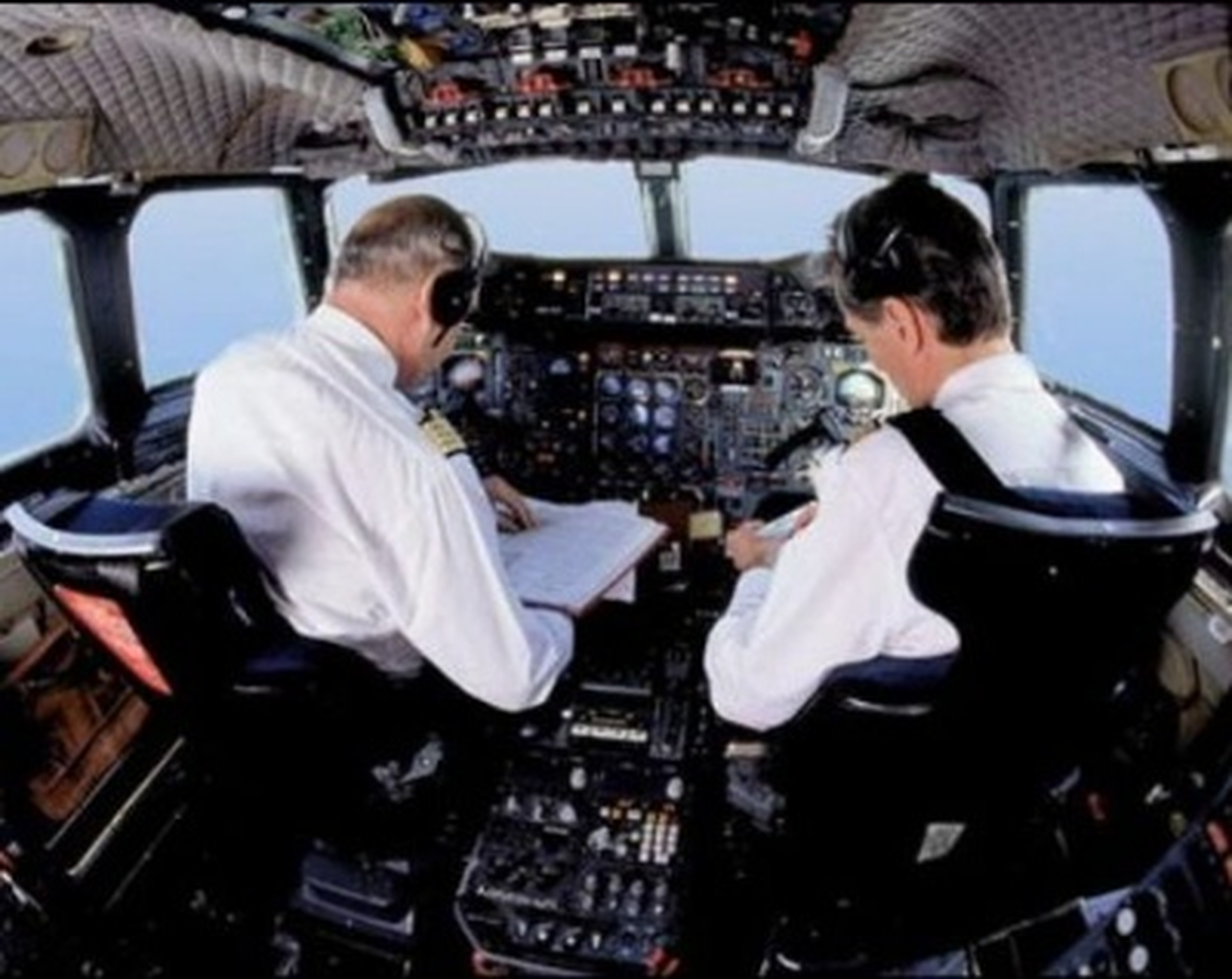 Pilot Uçuş Esnasında Saldırıya Uğradı