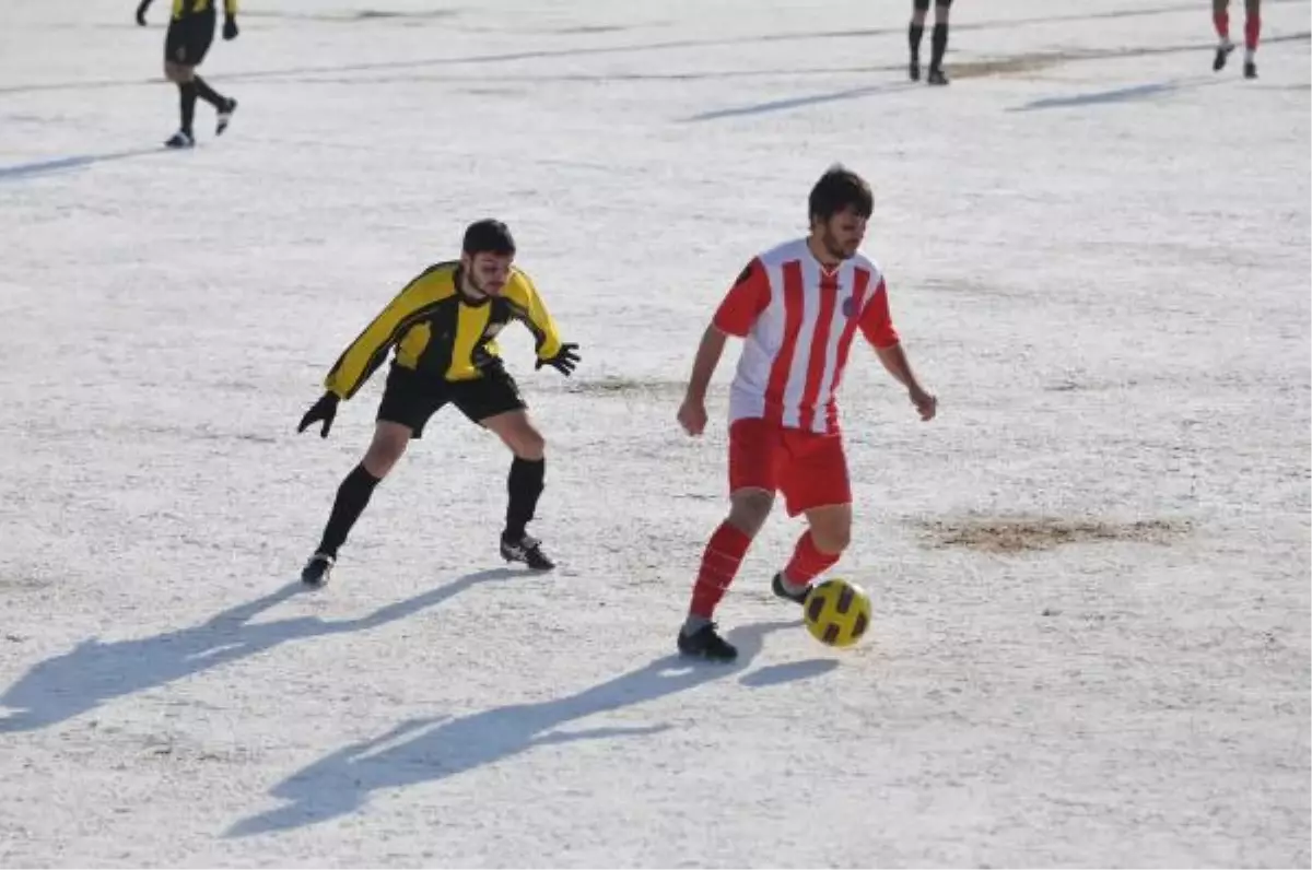 Sivas 4 Eylül Belediyespor - Oyak Renaultspor: 2-1