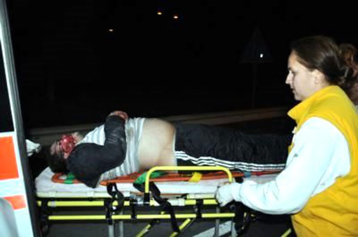Tarsus\'ta Trafik Kazası: 1 Ölü, 4 Yaralı
