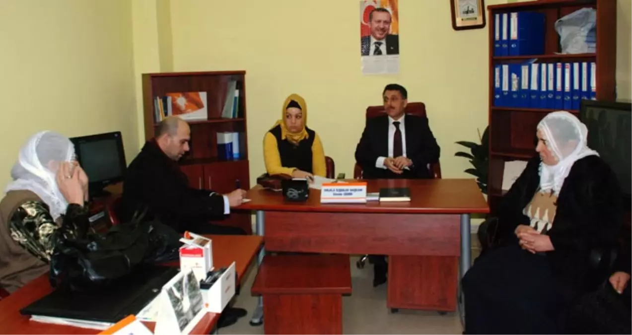 Barış Anneleri AK Parti'yi Ziyaret Etti