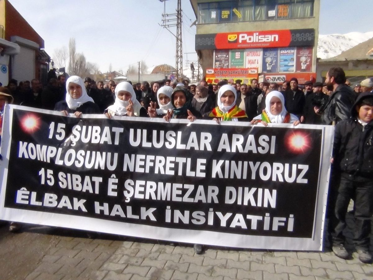 Başkale\'de 15 Şubat Protestosu