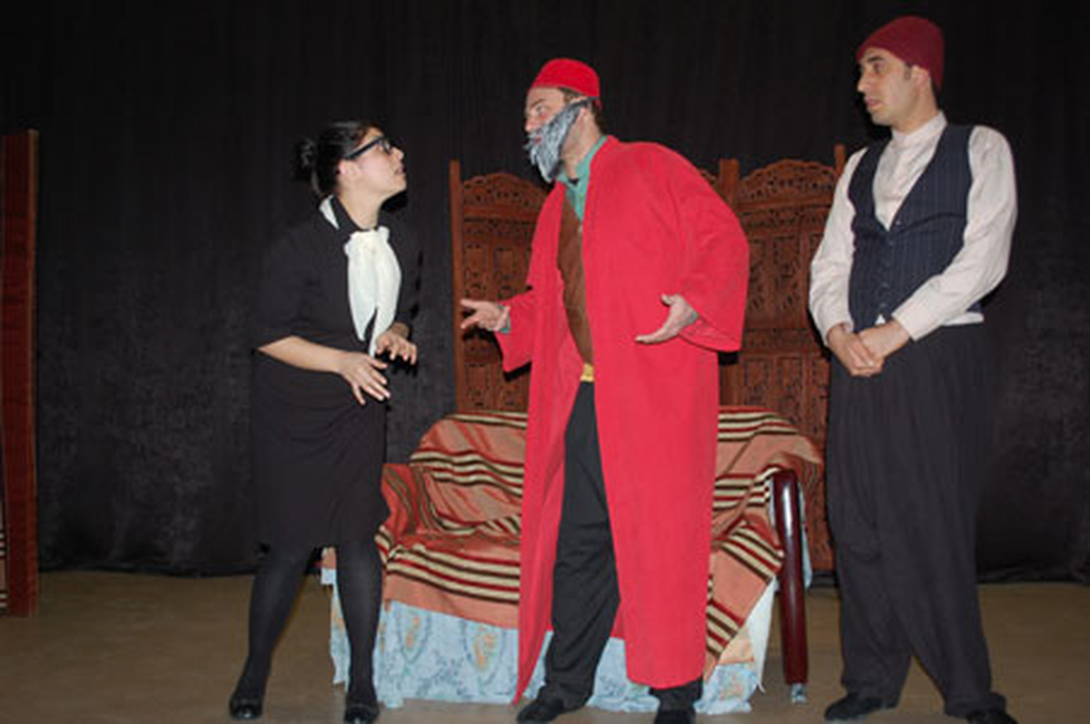 Beybabanın Konağı Kartepe'de Sahnelendi