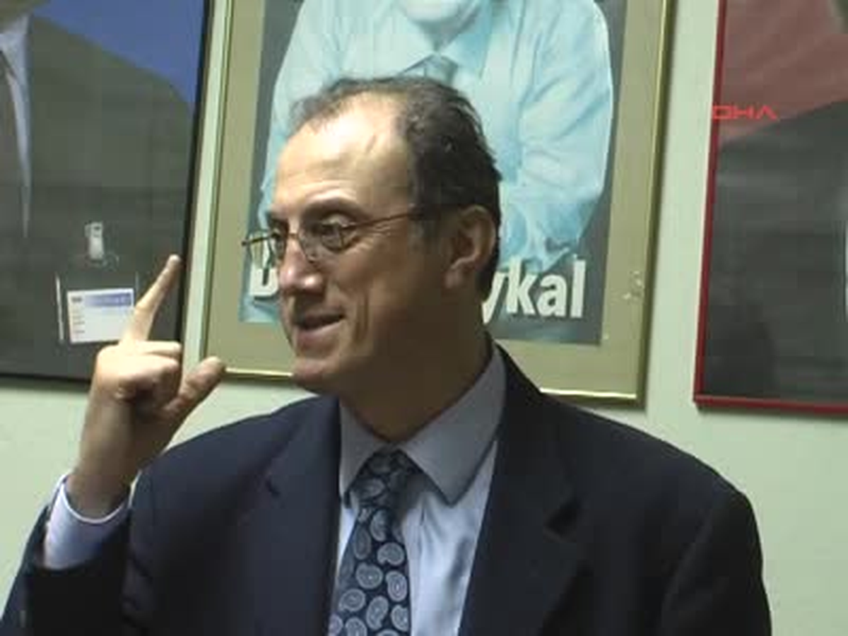 CHP\'li Güneş: \'Ne Parti İçinde Demokrasi Sağlıyorlar Ne Mecliste Demokrasi Sağlıyorlar"