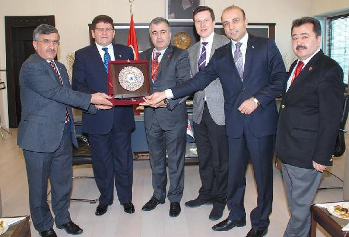 Çorapçılar, Kayseri Sanayi Odası\'nı Ziyaret Etti