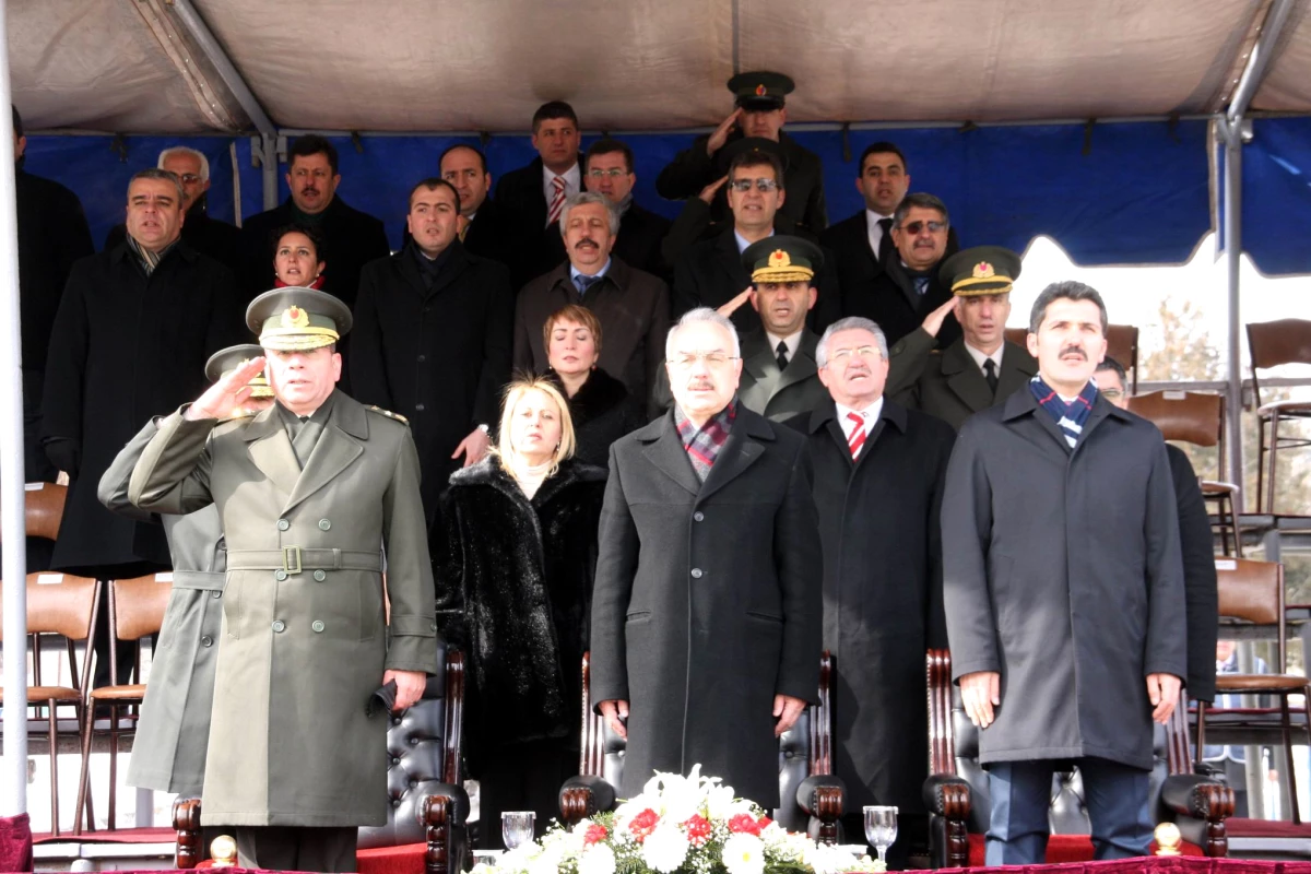 Erzincan\'ın Kurtuluş Töreninde Başkan Çakır\'dan Fransa\'ya Tepki