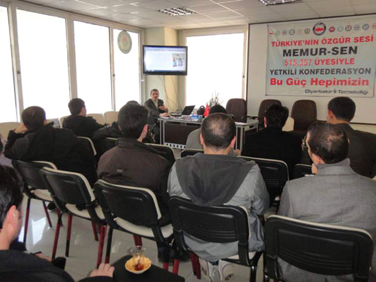 Öğretmenlere Sigara Semineri Verildi
