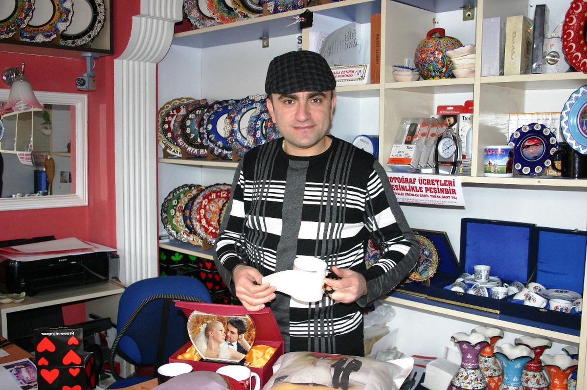 Özel Günlerde Gülün Yerini Fotoğraf Baskılı Hediyeler Aldı