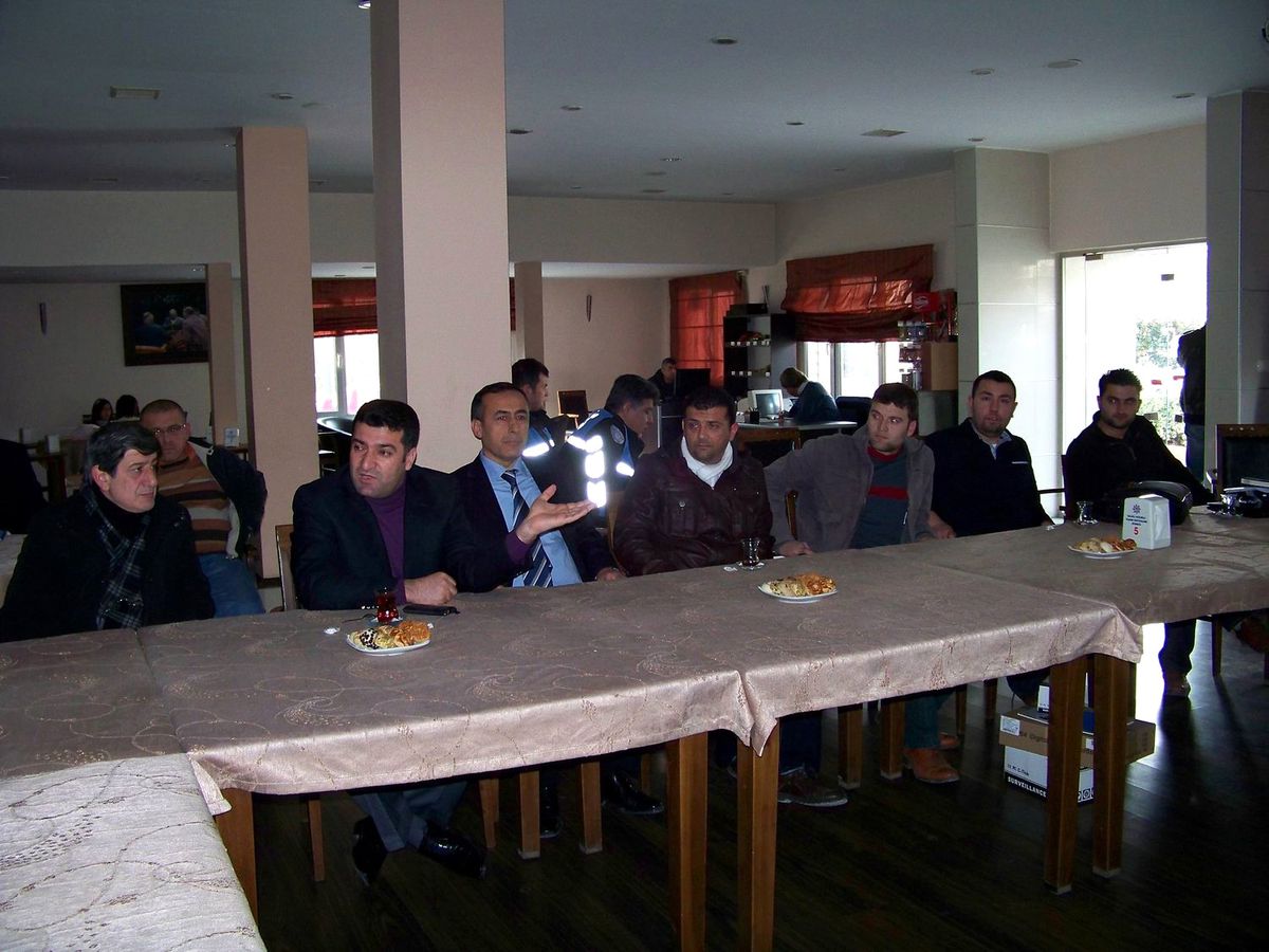 Salihli\'de \'Gözümüz Şüphelilerin Üzerinde Olsun\' Projesi