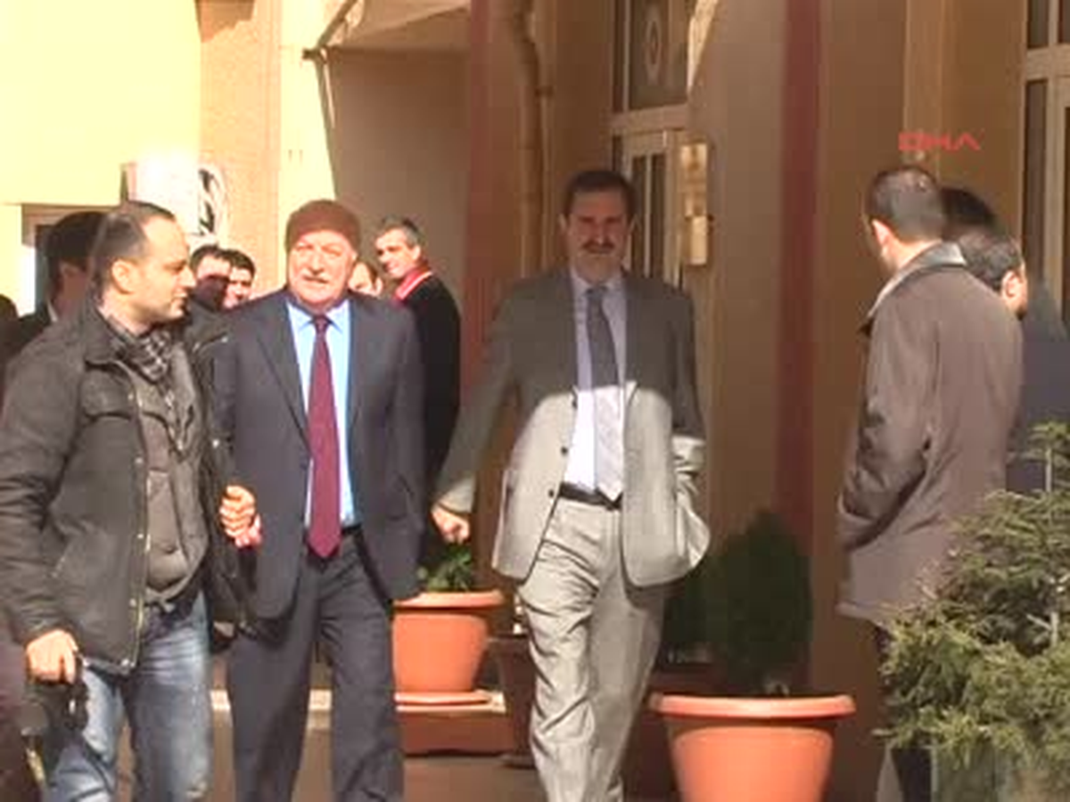 Şener ve Şakar, Şike Davasıyla İlgili Trabzon\'da Talimatla İfade Verdi