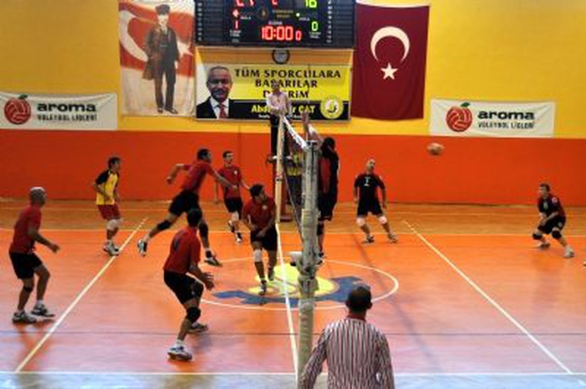 Seydişehir Belediyesi Voleybol Takımı Hız Kesmeden Son Sürat Gidiyor.