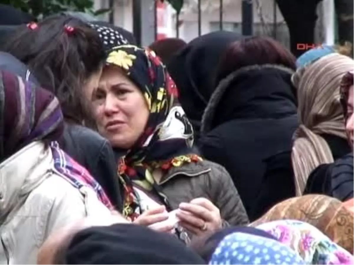 Trafiğin Aldığı Öğretmen Toprağa Verildi