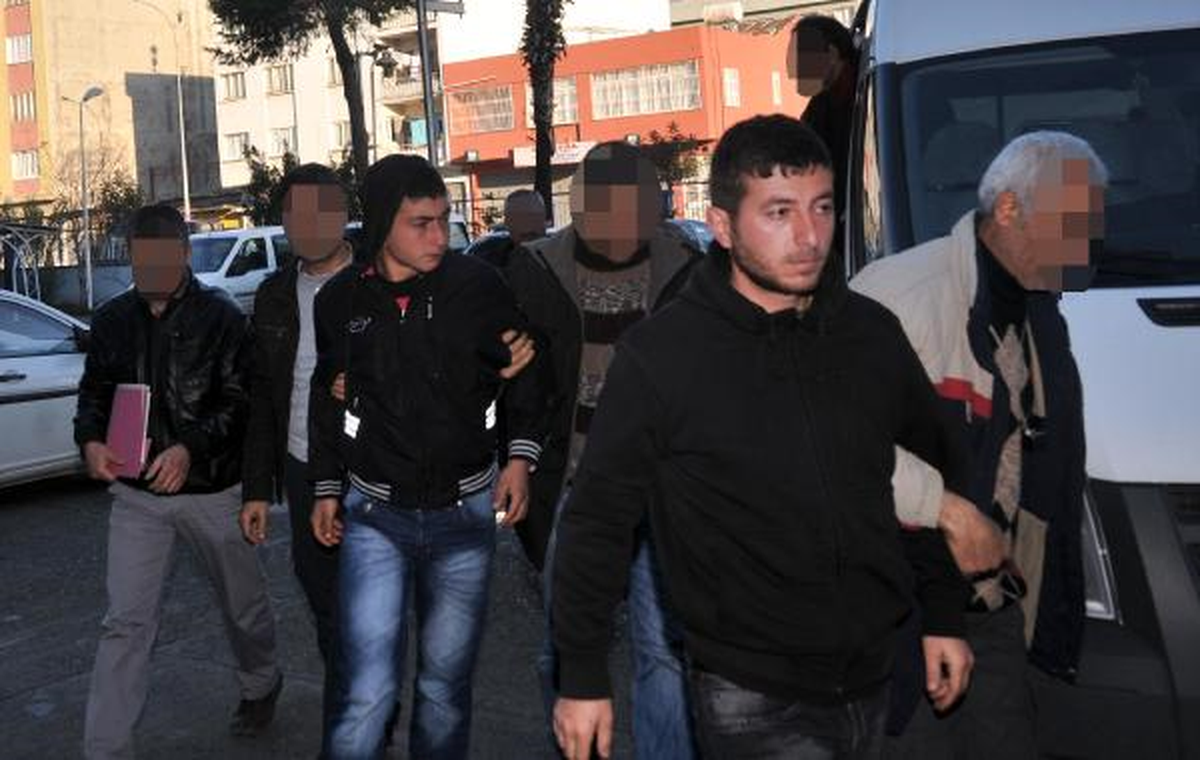 Adana\'da KCK\'dan 14 Kişi Tutuklandı