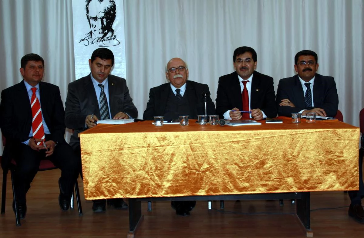 AK Parti Eskişehir Milletvekilleri Köy Muhtarları ile Buluştu