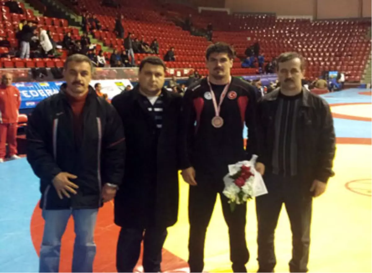 Akkoyun, Bronz Madalya Kazandı