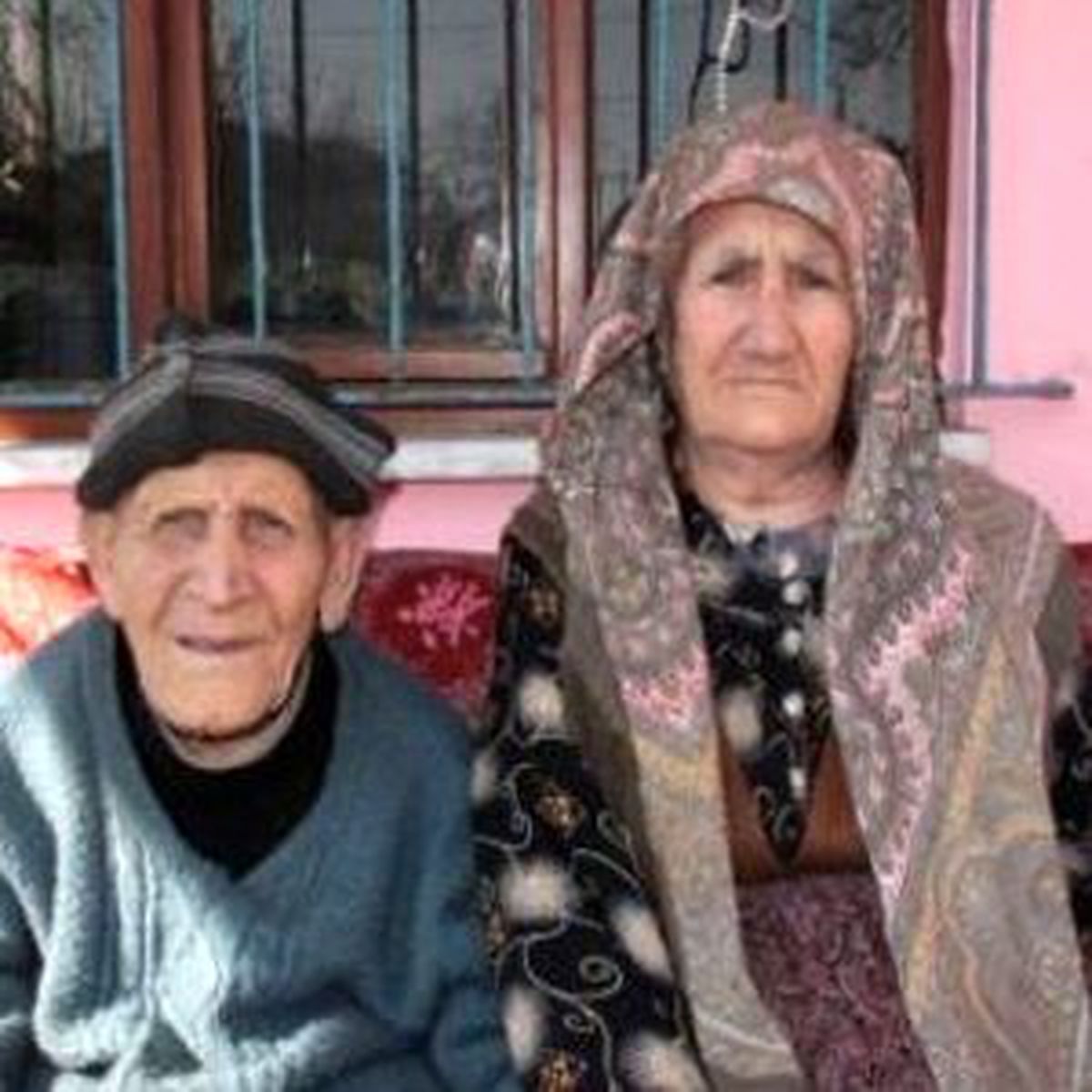 Ayna ile Başlayan Aşk 70 Yıldır Sürüyor