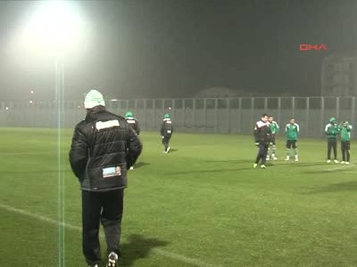 Bursaspor Taraftarlarından 'Sevgililer Günü' Sürprizi