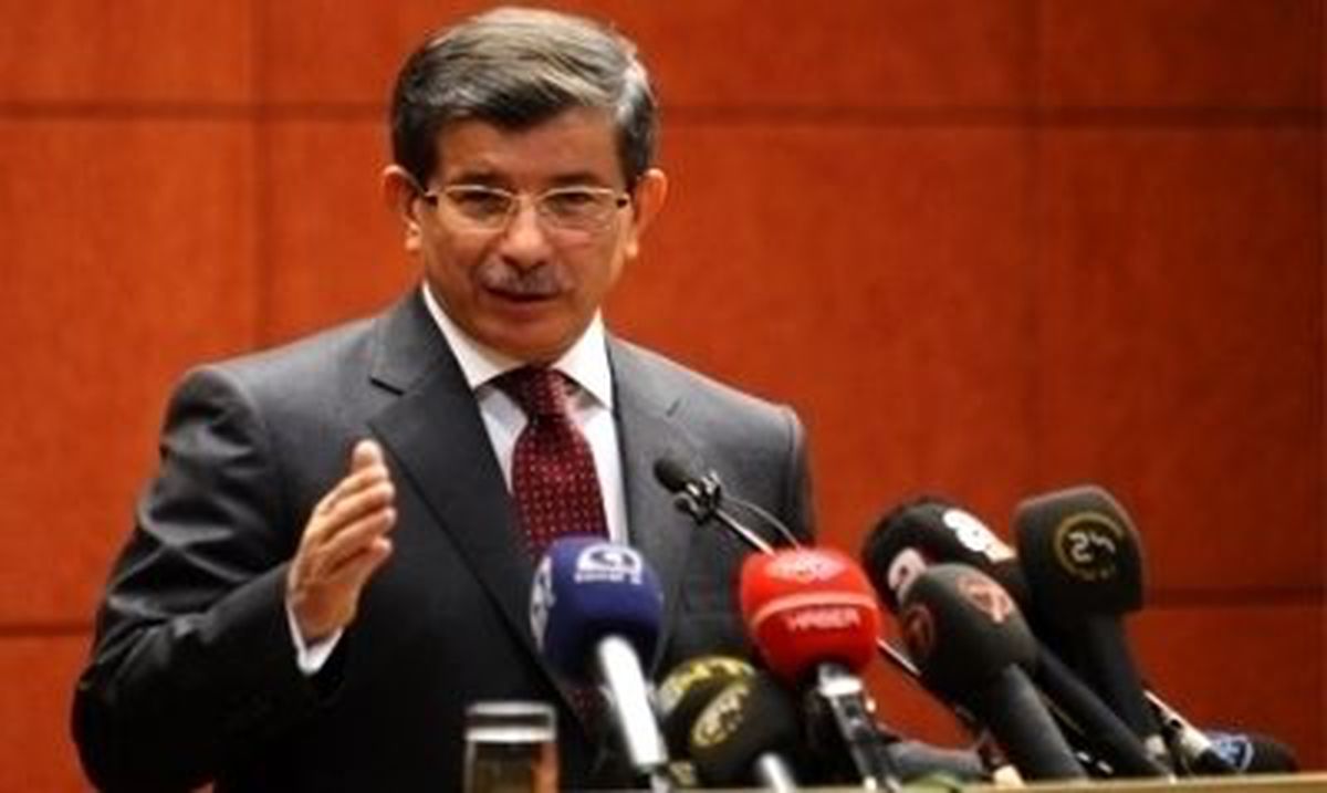 Davutoğlu: "Bm Sorumluluğunu Yerine Getirseydi Tunus\'taki Platforma Gerek Kalmazdı"