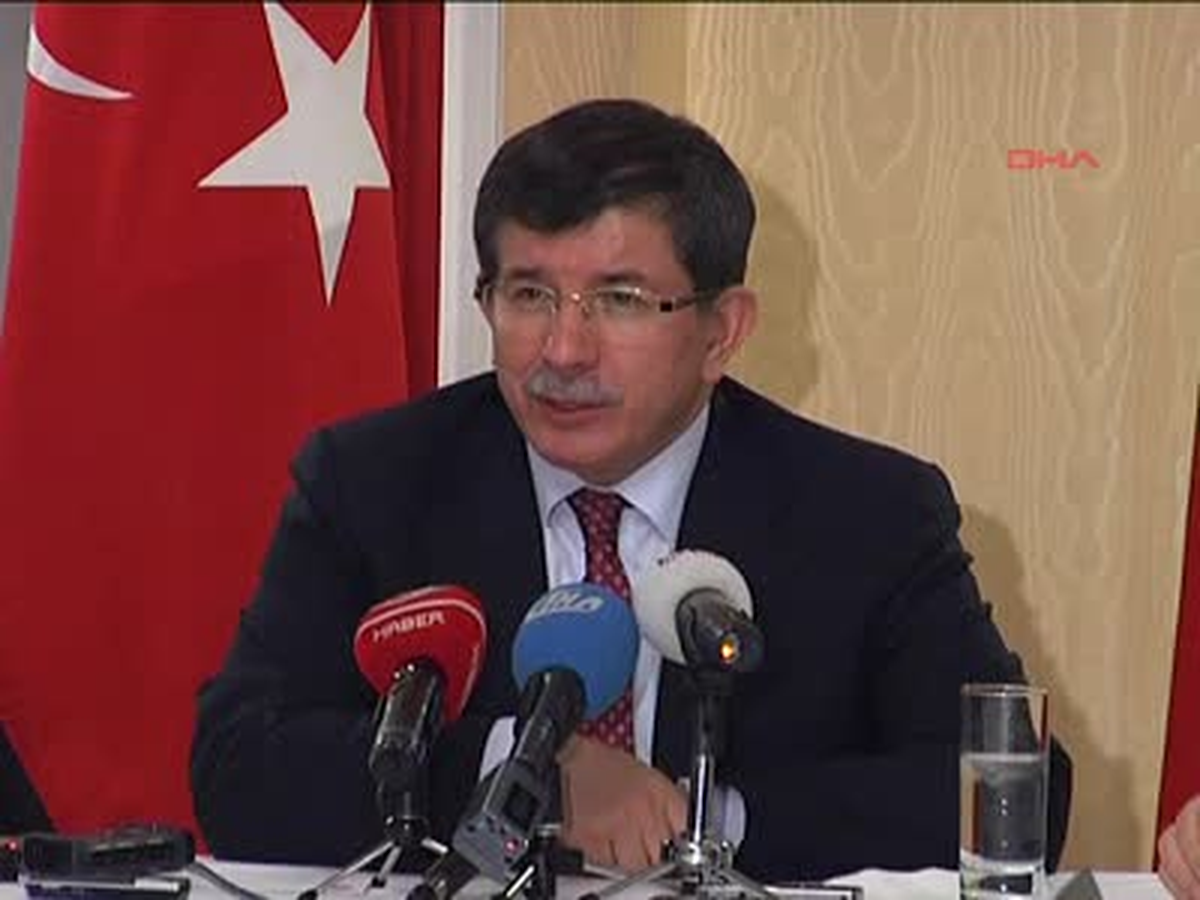 Dışişleri Bakanı Davutoğlu Washington\'da Basın Toplantısı Düzenledi