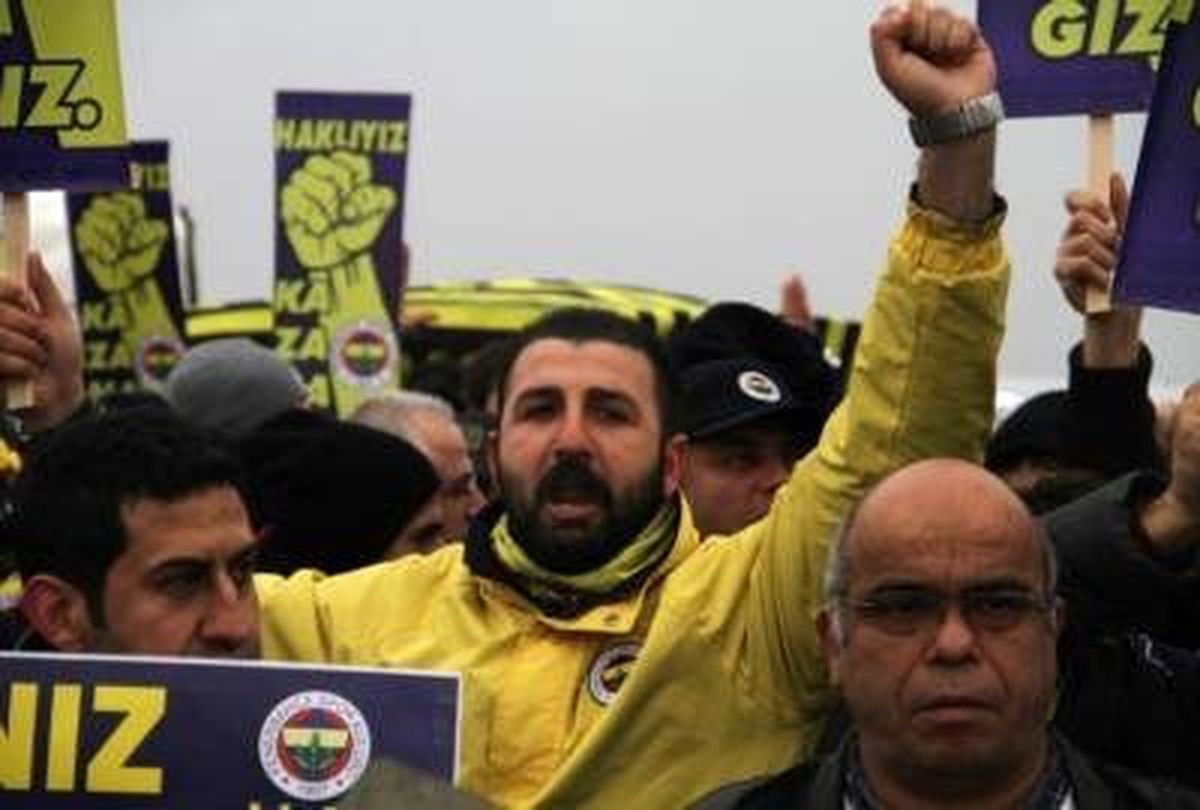Fenerbahçeli Taraftarlar: Haklıyız, Kazanacağız