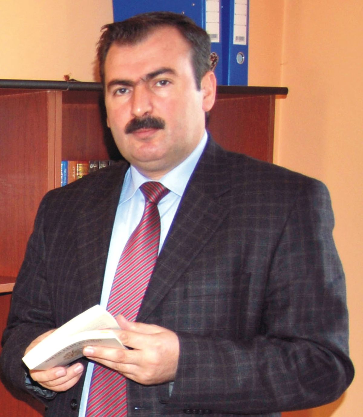 Ferzende İdiz\'in İkinci Kitabı Çıktı