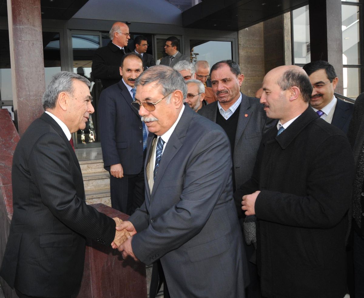 İbadethanelere Büyşükşehir Eli Değdi