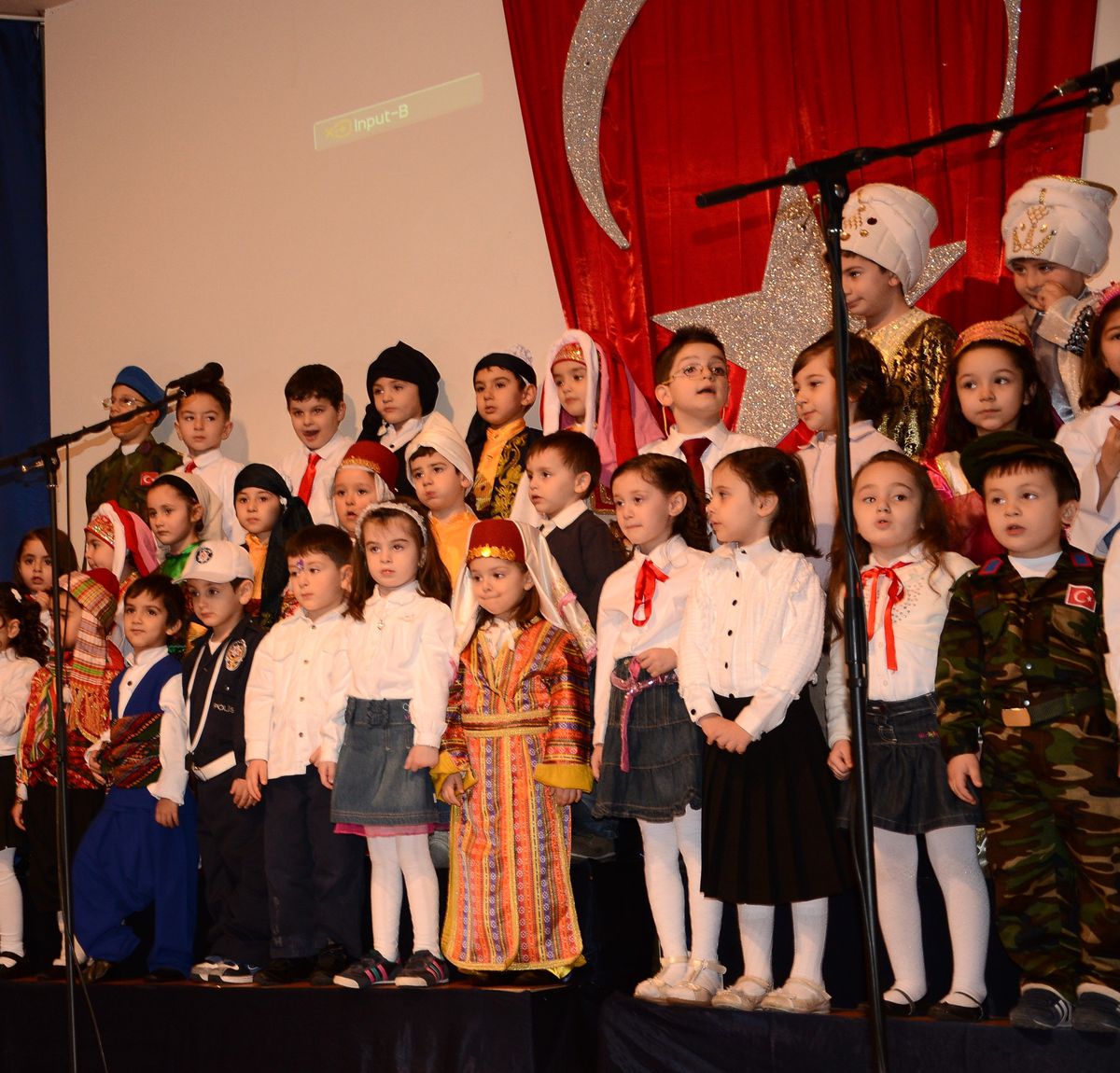 Küçüklerden Türkçeye Büyük Katkı