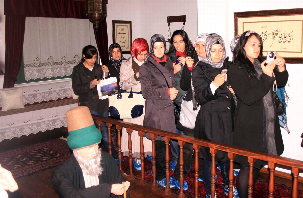 Mevlevi Evi\'ni 35 Bin Kişi Ziyaret Etti