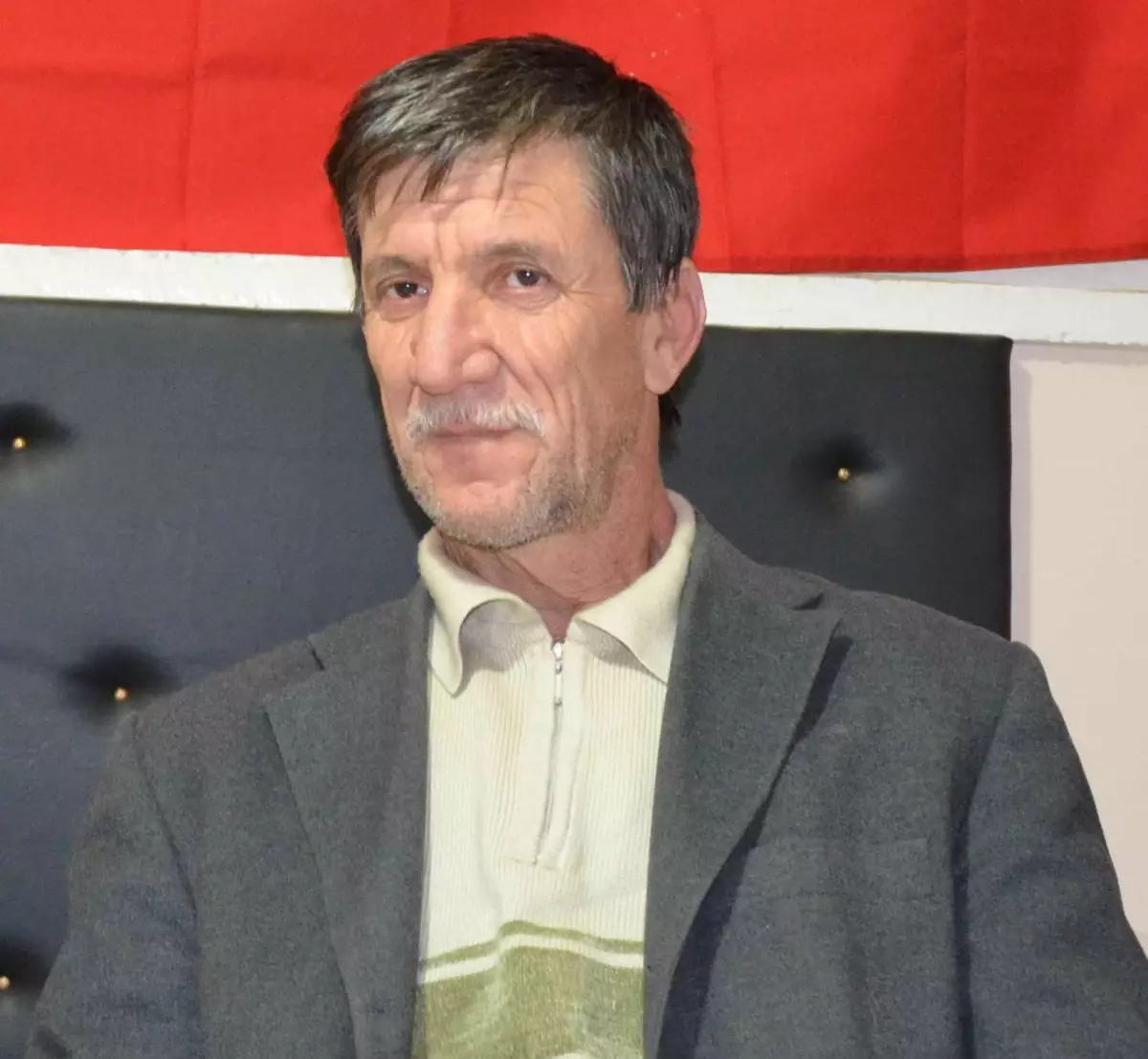 MHP Simav\'da Mevcut Başkan Karaaağaç Tekrar Adaylığını Açıkladı