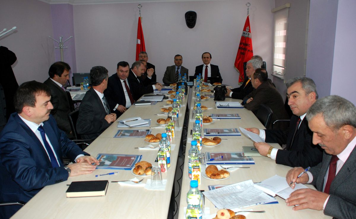 Milli Eğitim Müdürleri Bayramiç'te Bir Araya Geldi