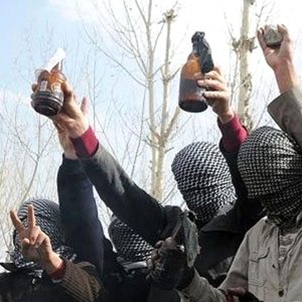Nusaybin\'de 22 Molotof Kokteyli Ele Geçirildi