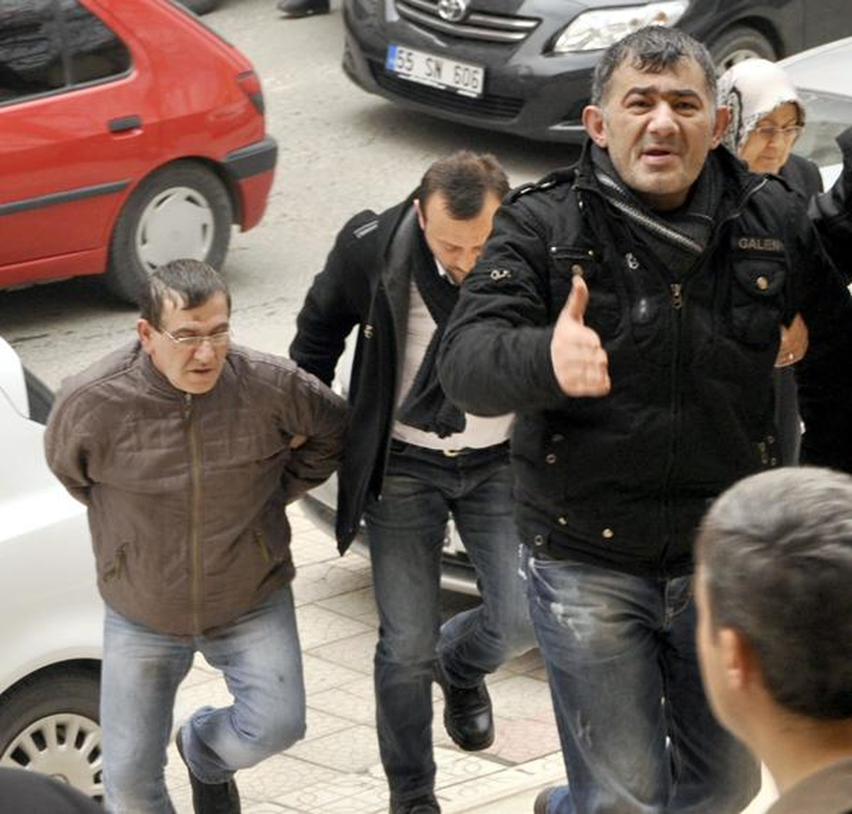 Otele Fuhuş Baskını: 6 Gözaltı