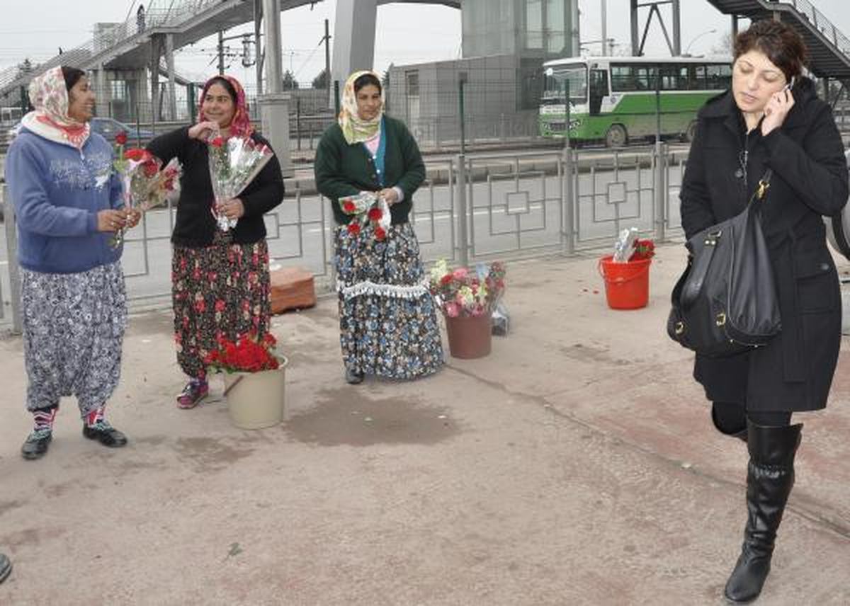 Sevgililer Günü Çicekçileri