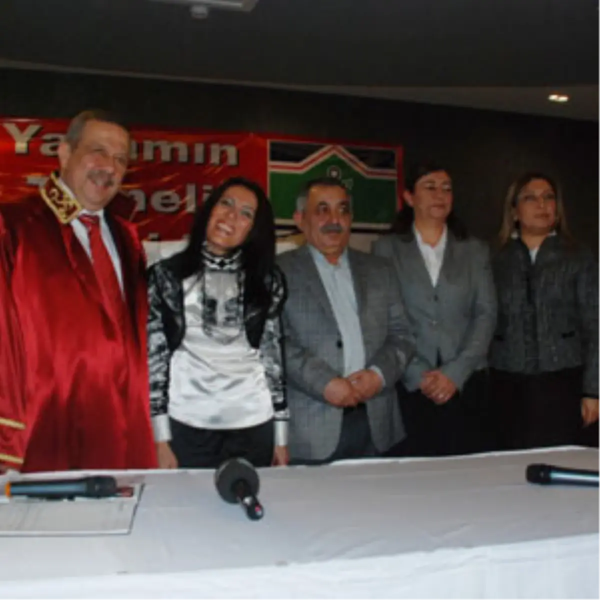 Sevgililer Günü\'nde Nikah Kıydılar