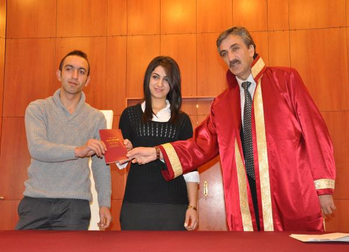 Sevgililer Gününde 20 Çiftin Nikahı Kıyıldı