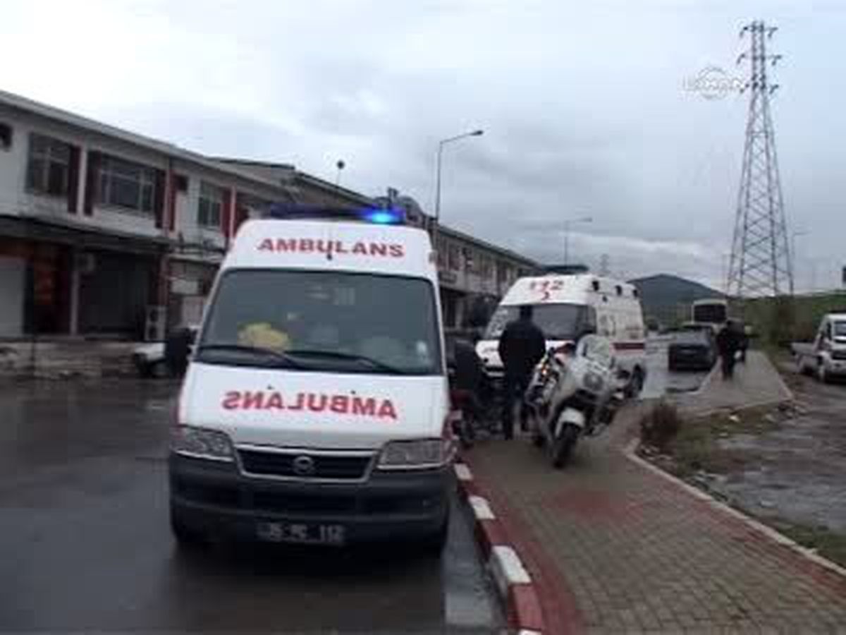 Yolcu Otobüsü Devrildi: 18 Yaralı