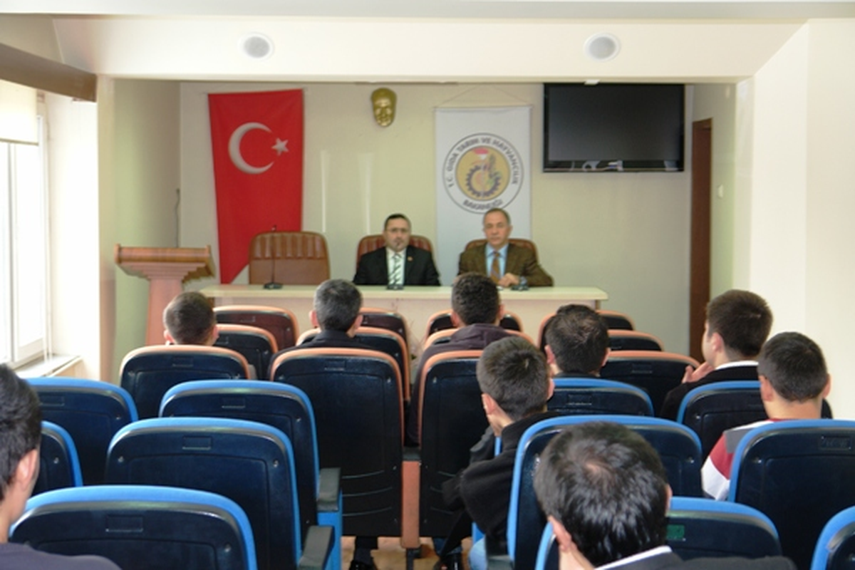 2012 Yılı Aday Memur Eğitimleri Yapılıyor