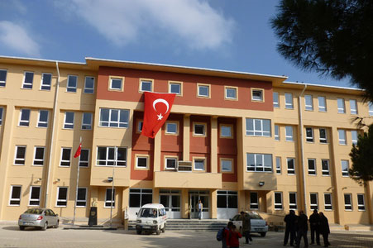 22 Yeni Okul Daha Eğitim-Öğretimin Hizmetinde