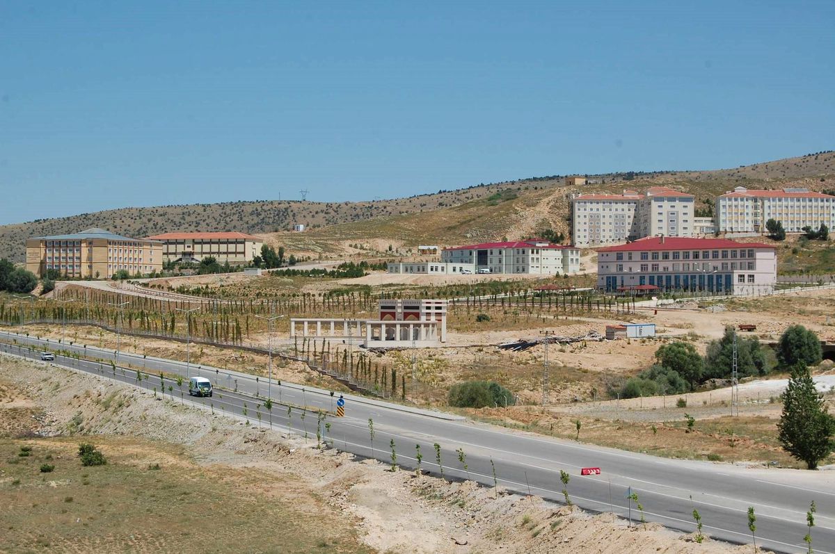 Bozok Üniversitesi Rektöründen Açıklama