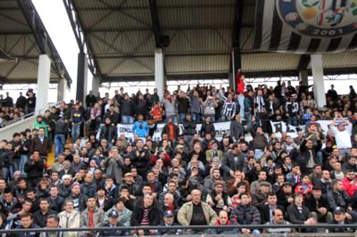 Ankaralı Aydınlılardan Nazilli Belediyespor\'a Destek