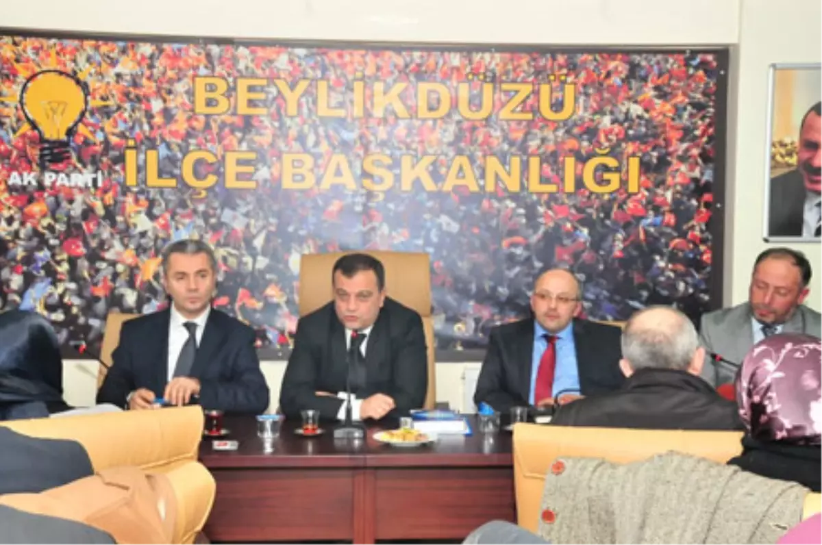 Başkan Uzun, Yeni Partilileriyle Tanıştı