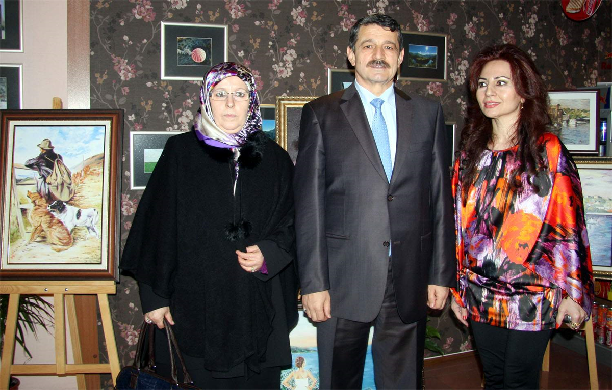 Belediye Başkanından Resim Sergisine Ziyaret