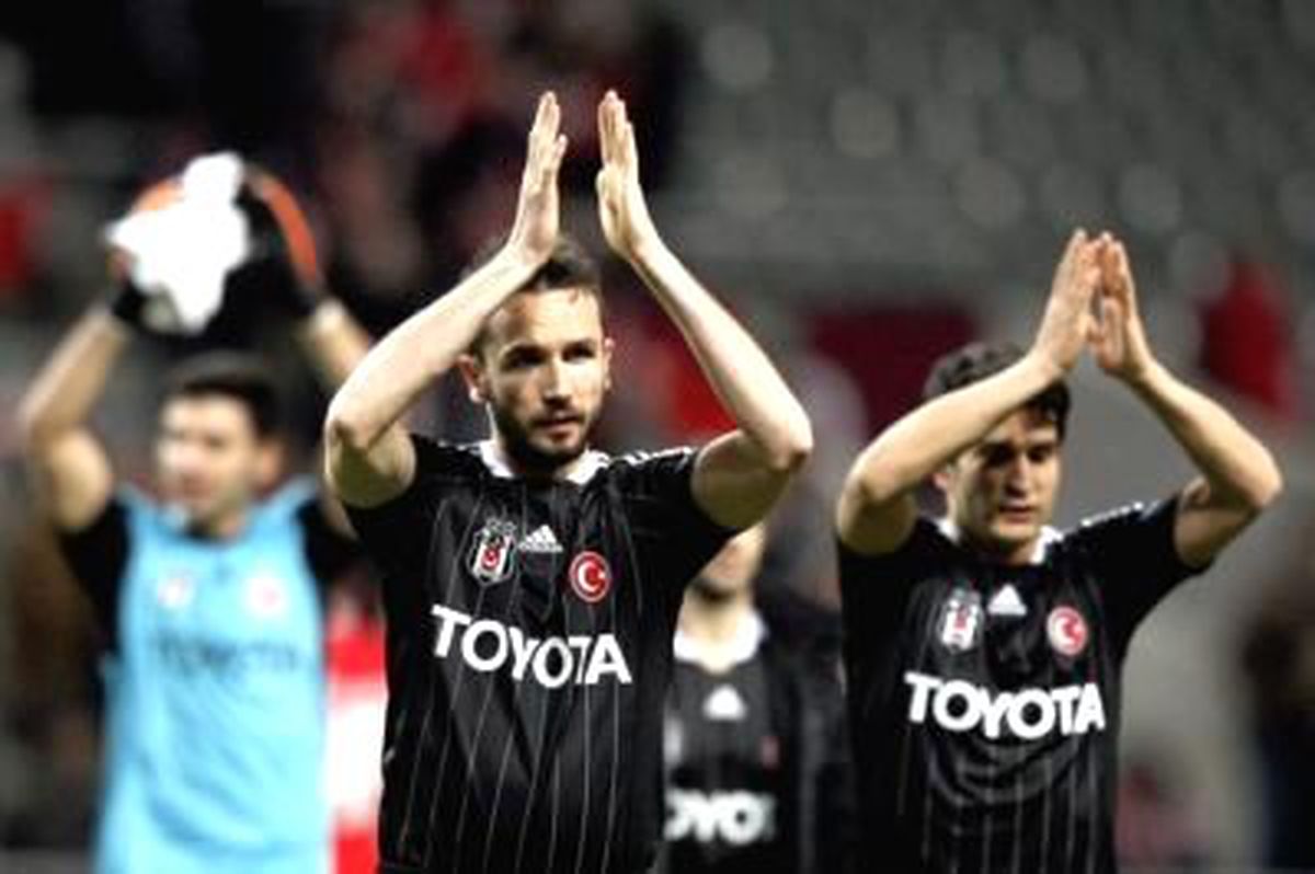Beşiktaş İstanbul'a Mutlu Döndü