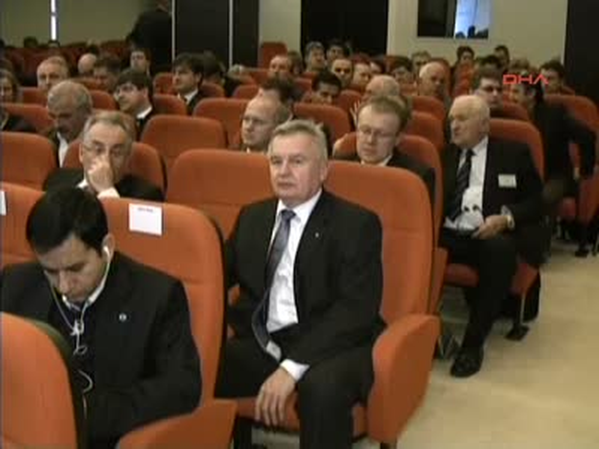 Çek Cumhurbaşkanı Klaus: "Türkiye\'nin AB\'ye Tam Üyeliğini Diliyoruz\'