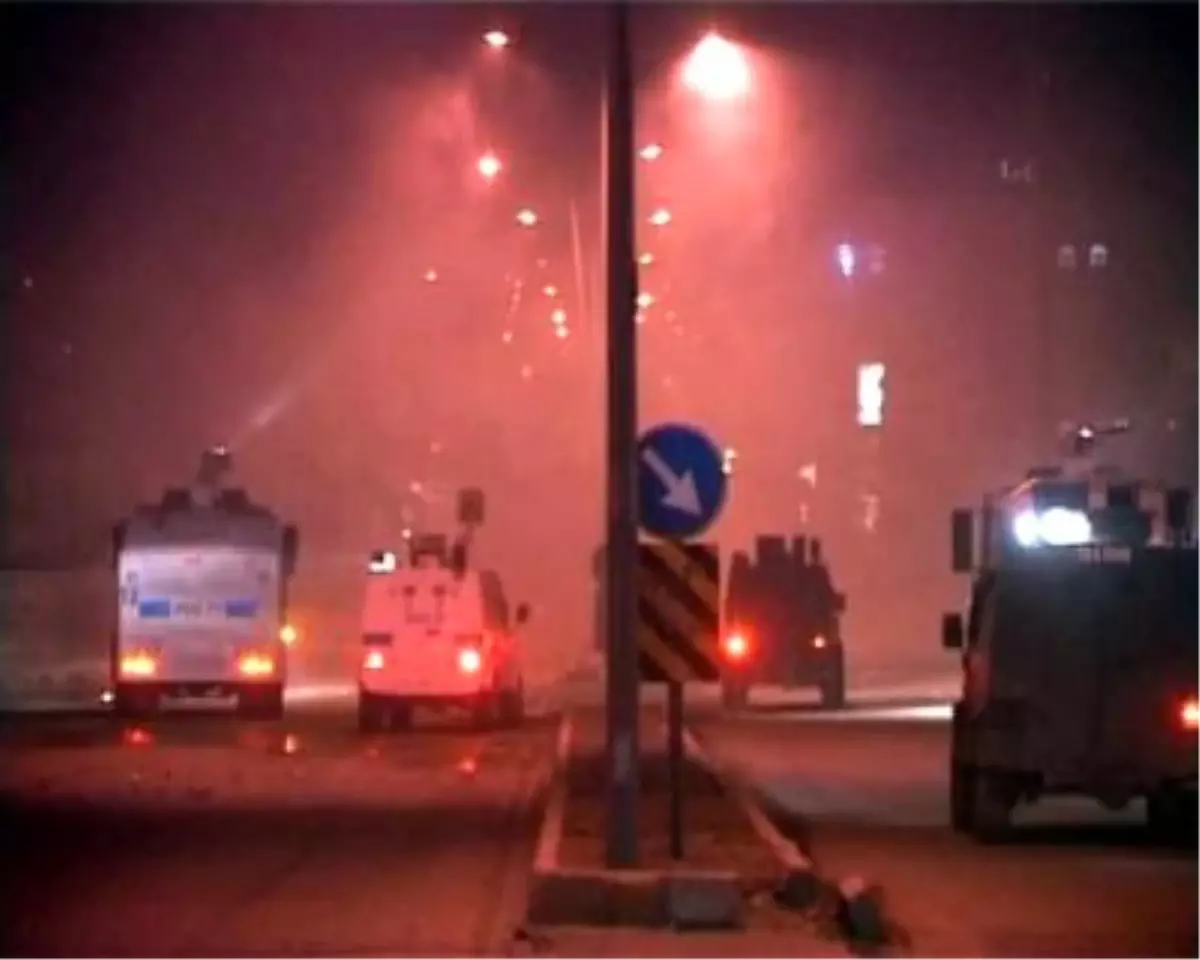 Cizre\'de Olaylı Gece