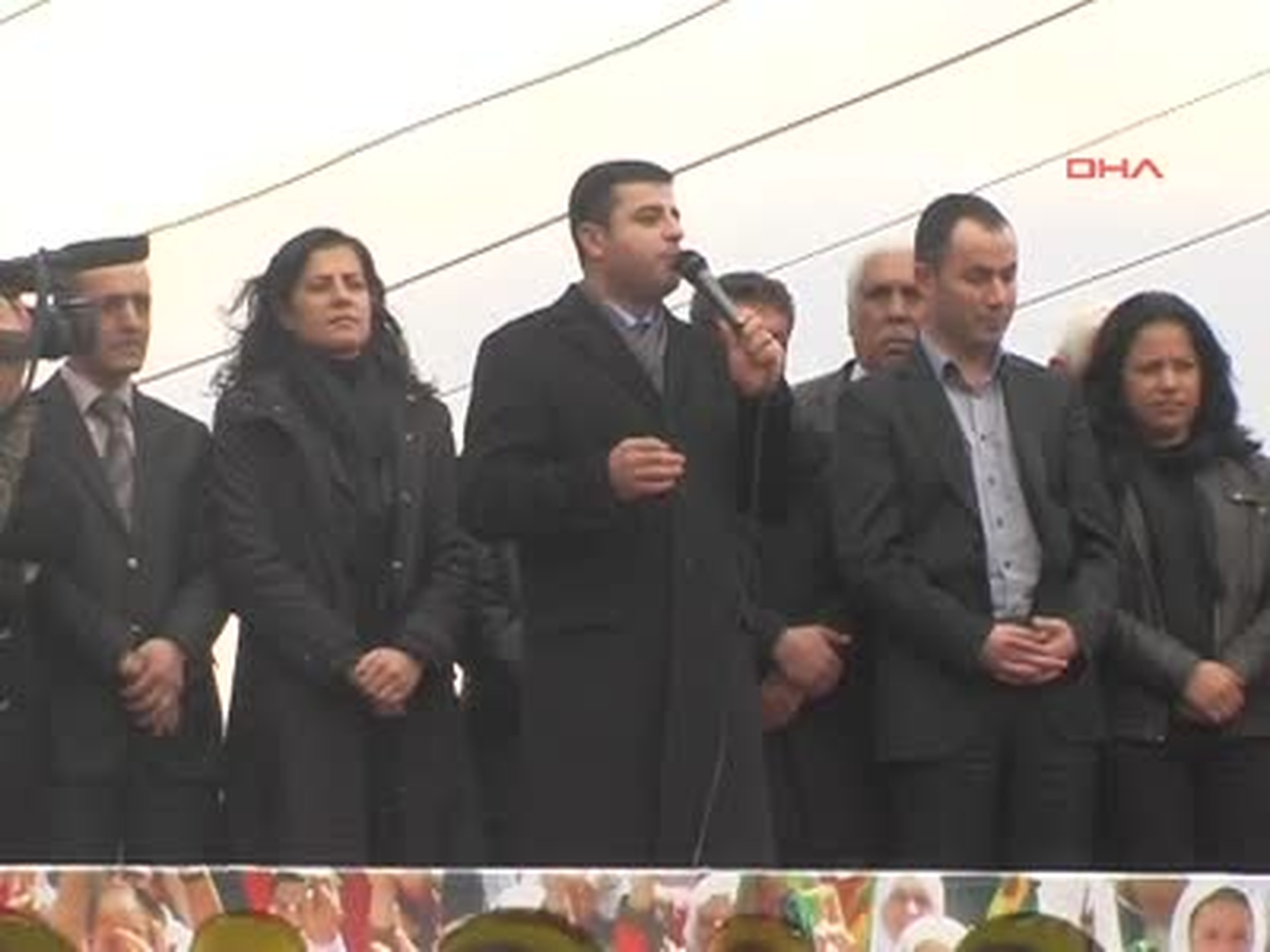 PKK\'nın Çağrısını Dinleyeceği Tek Kişi Öcalan\'dır