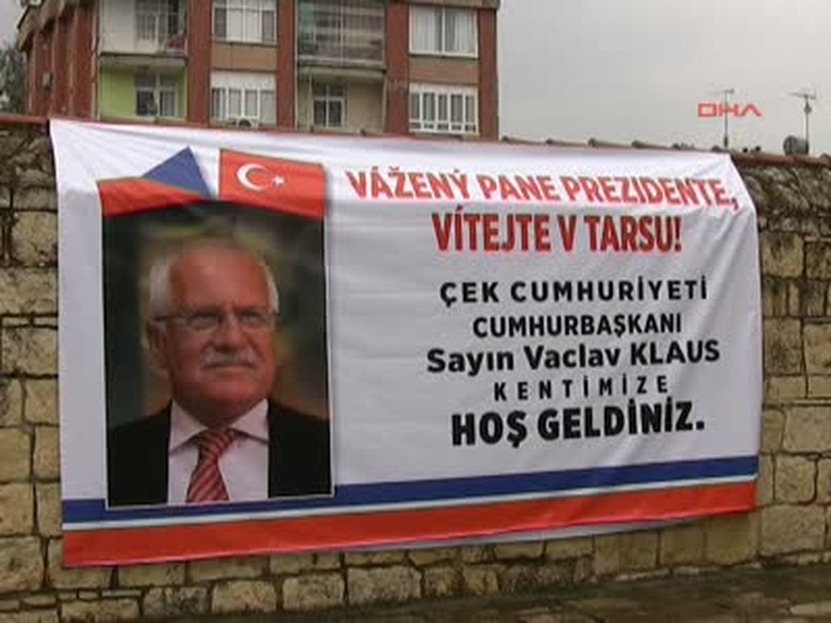 Kutsal Sayılan Kuyudan Su Çekti