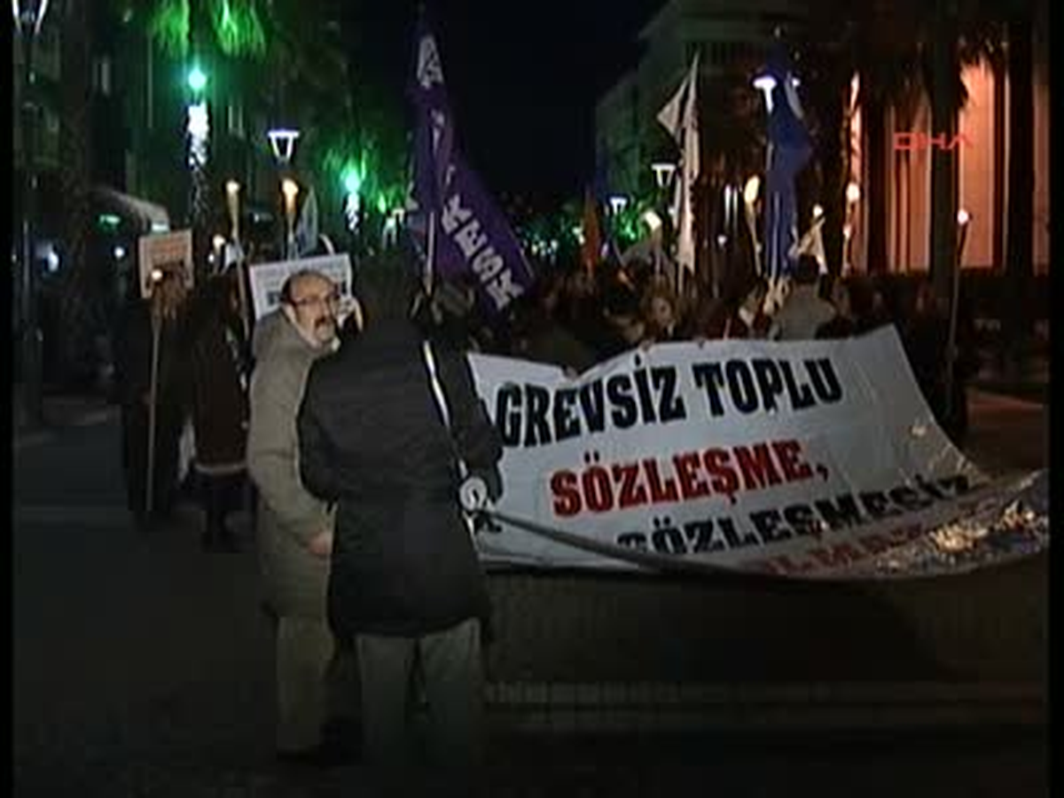 Memurlardan Sendika Tepkisi
